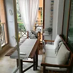 Sunrise Complex Apartment *