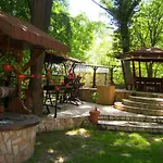 Daire Sunrise Complex *