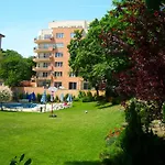 Sunrise Complex *
