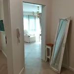 Sunrise Complex Apartment